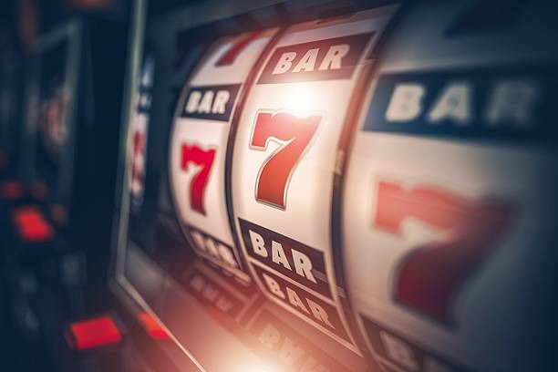 Seasonal promotion calendar for LinkAja deposits on slot machine